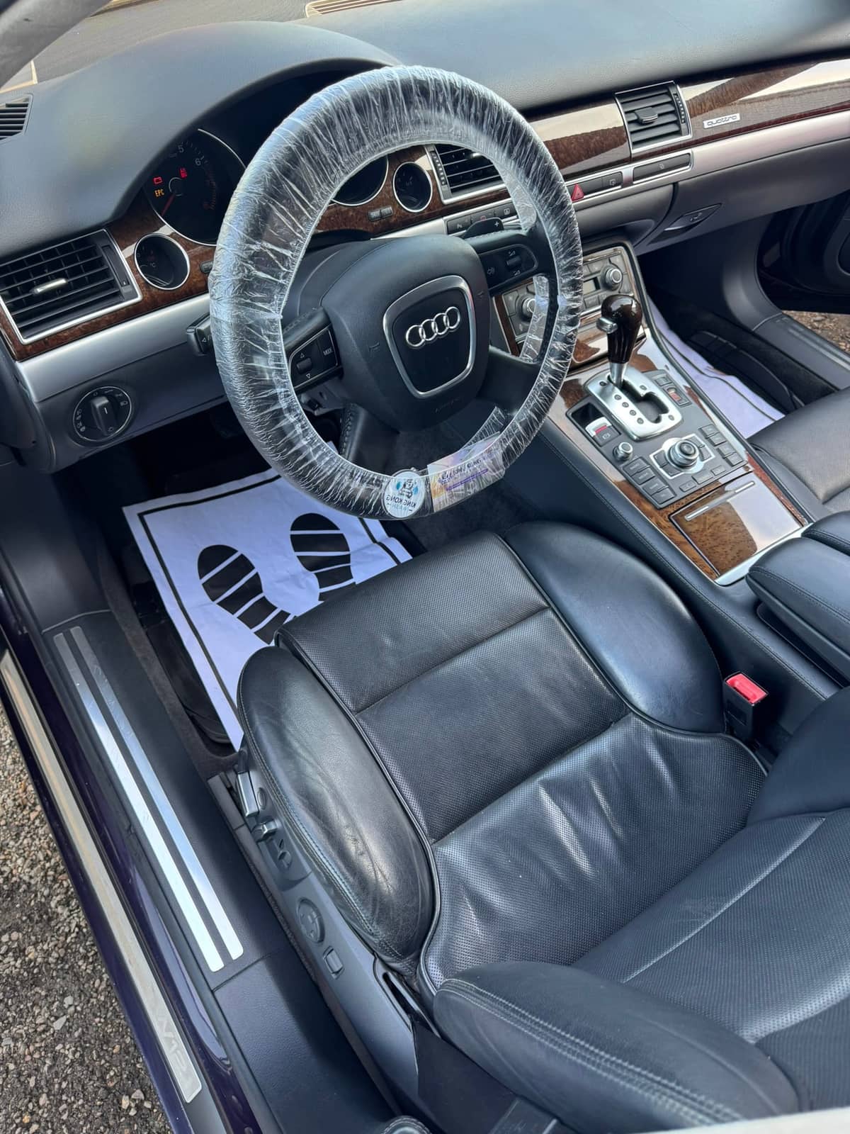 Audi A6 — remise à neuf complète de l'habitacle, detailing King Kong Wash à Tours (37)